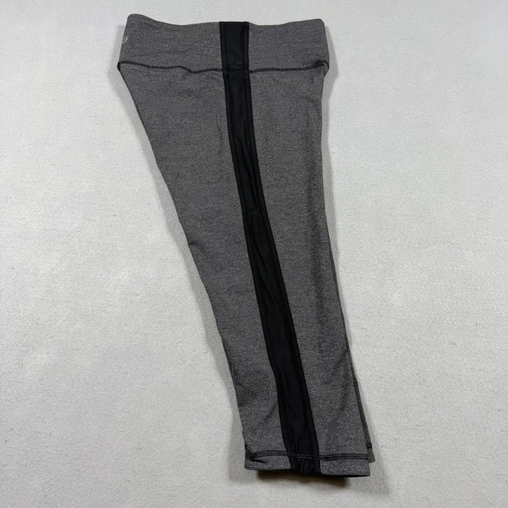 Lululemon Gray Heathered Black Side Stripe High Rise Crop Leggings‎ Womens 6